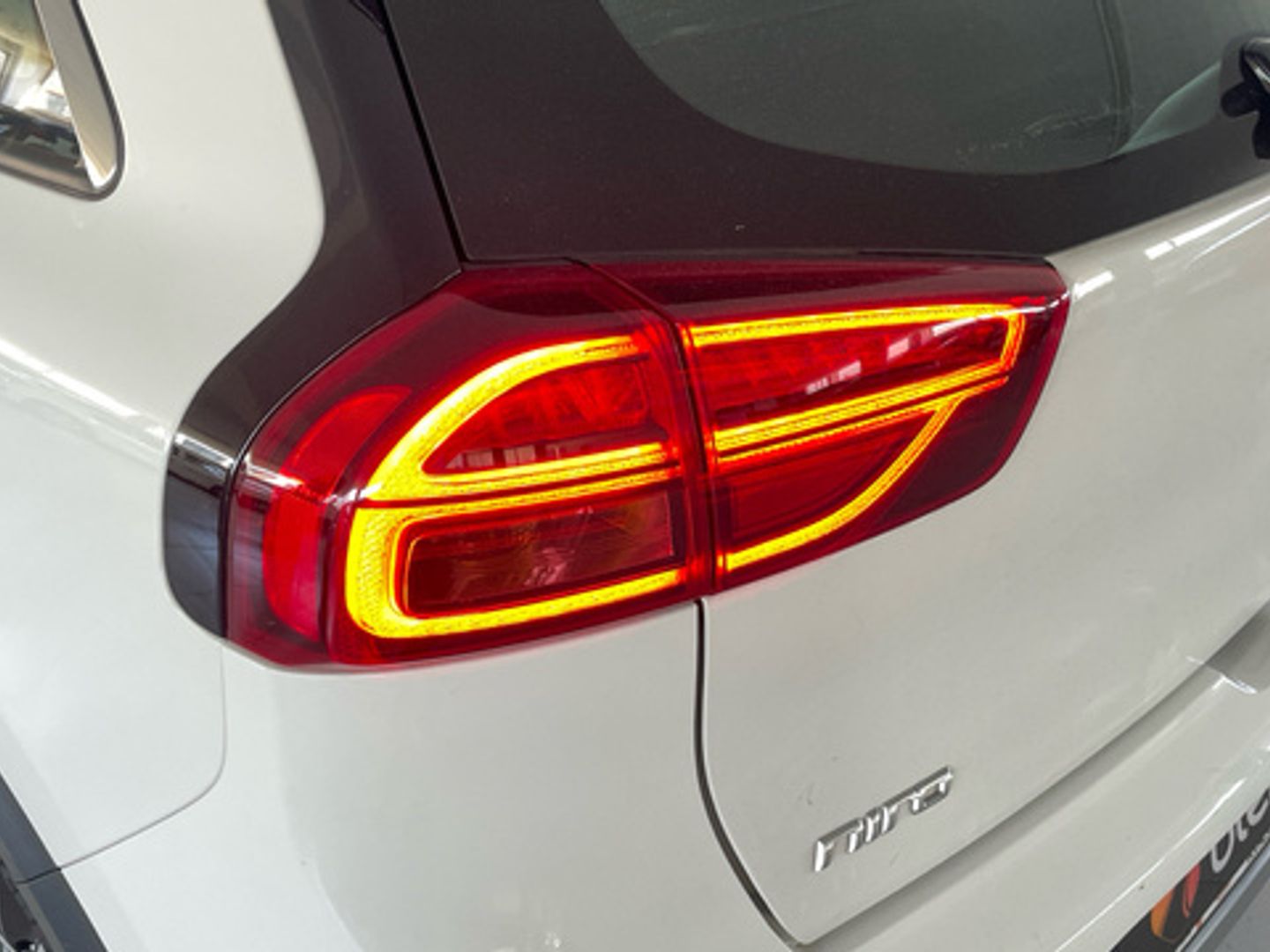 Kia Niro 1.6 GDi HEV Concept 104 kW (141 CV)