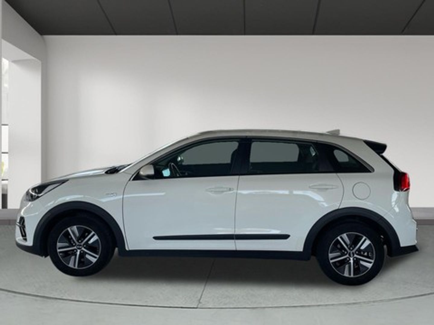Kia Niro 1.6 GDi HEV Concept 104 kW (141 CV)