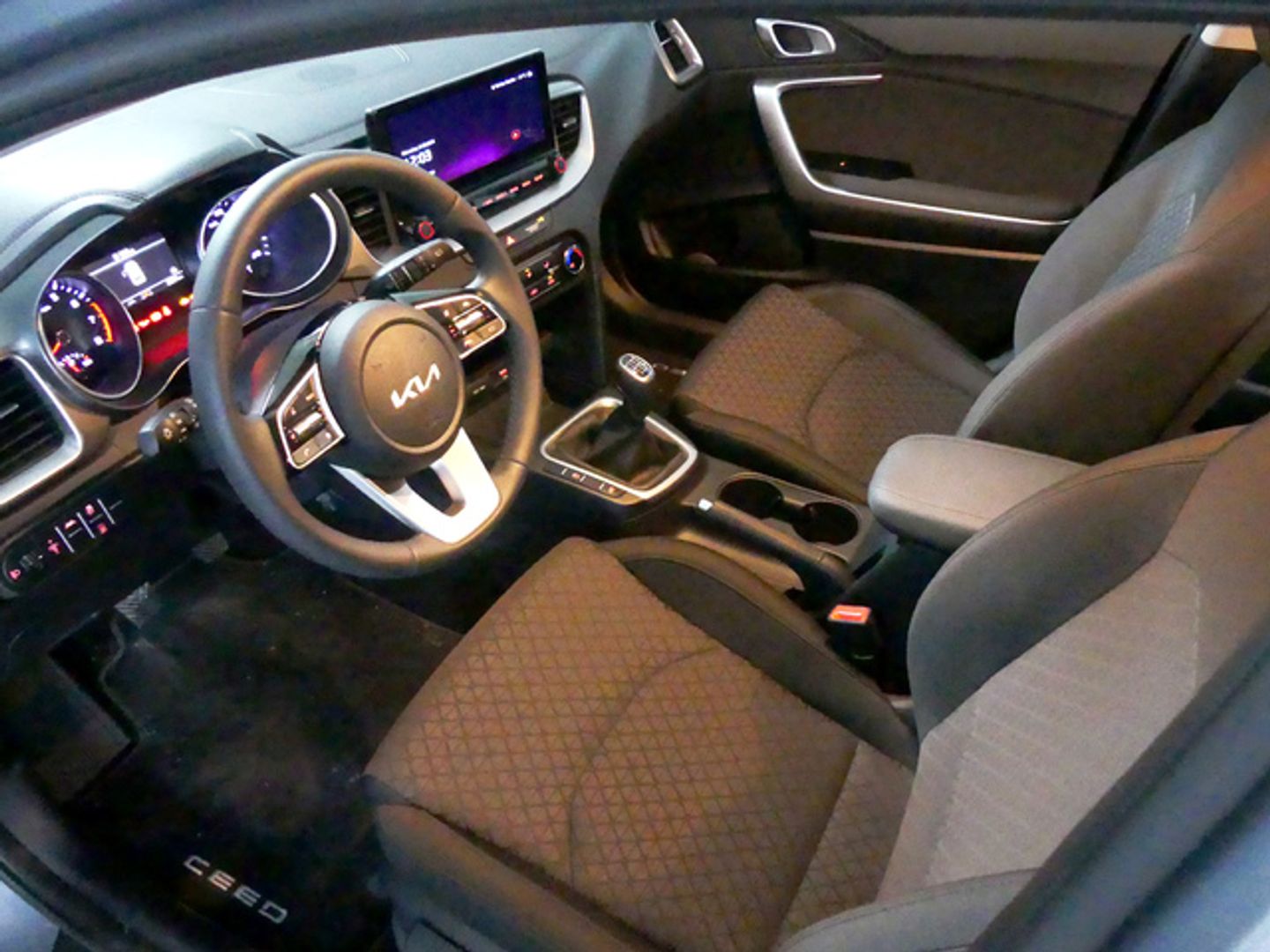 Kia Ceed 1.0 T-GDi Concept 74 kW (100 CV)