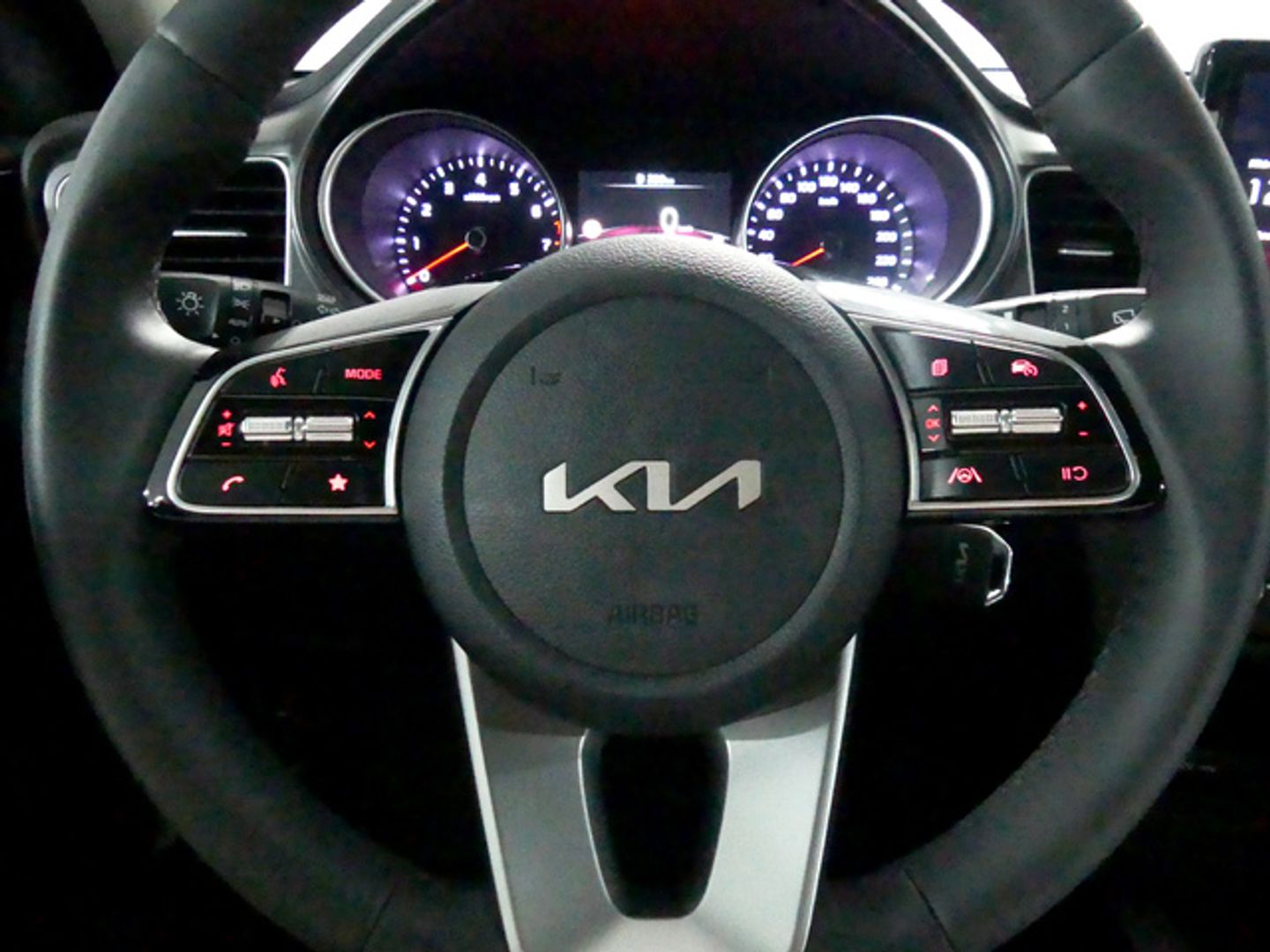 Kia Ceed 1.0 T-GDi Concept 74 kW (100 CV)