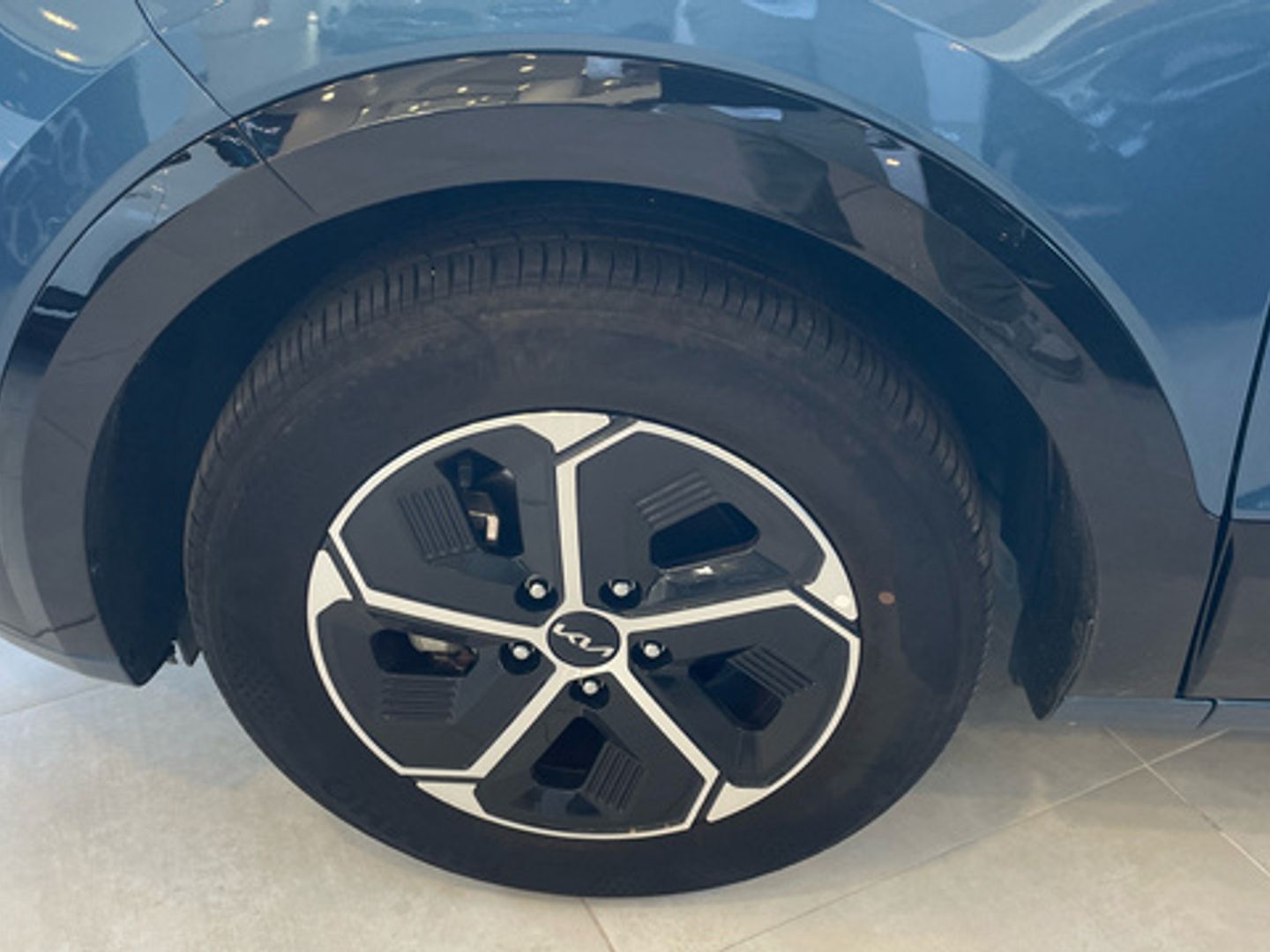 Kia Niro 1.6 GDi HEV Híbrido Drive 104 kW (141 CV)