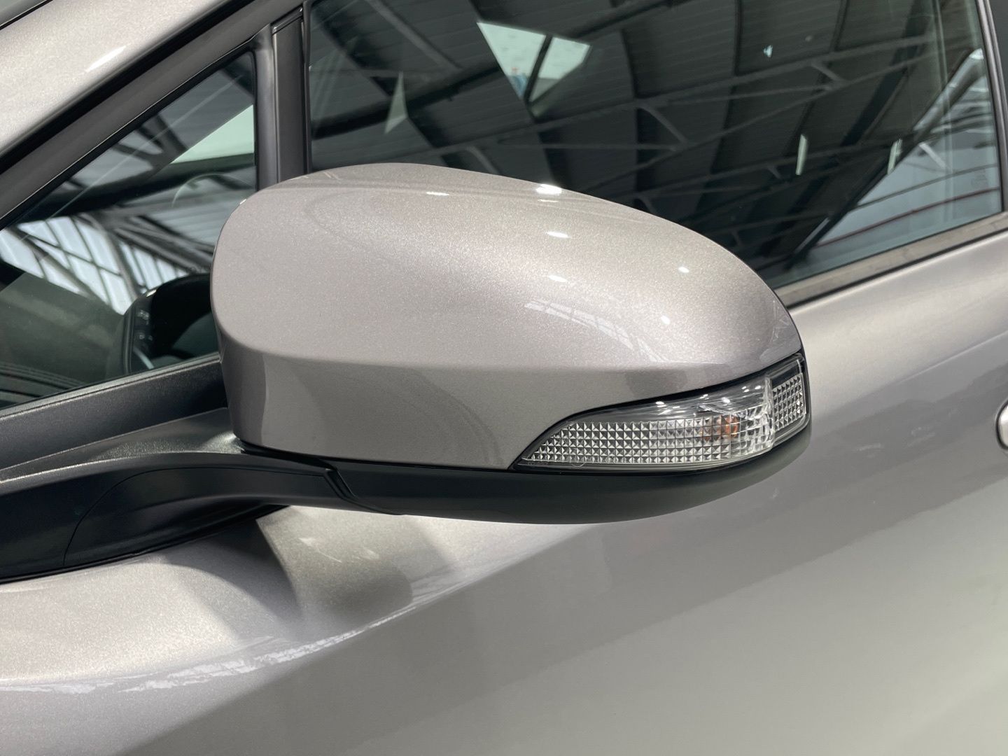 Toyota C-HR 1.8 125H Active 90 kW (122 CV)