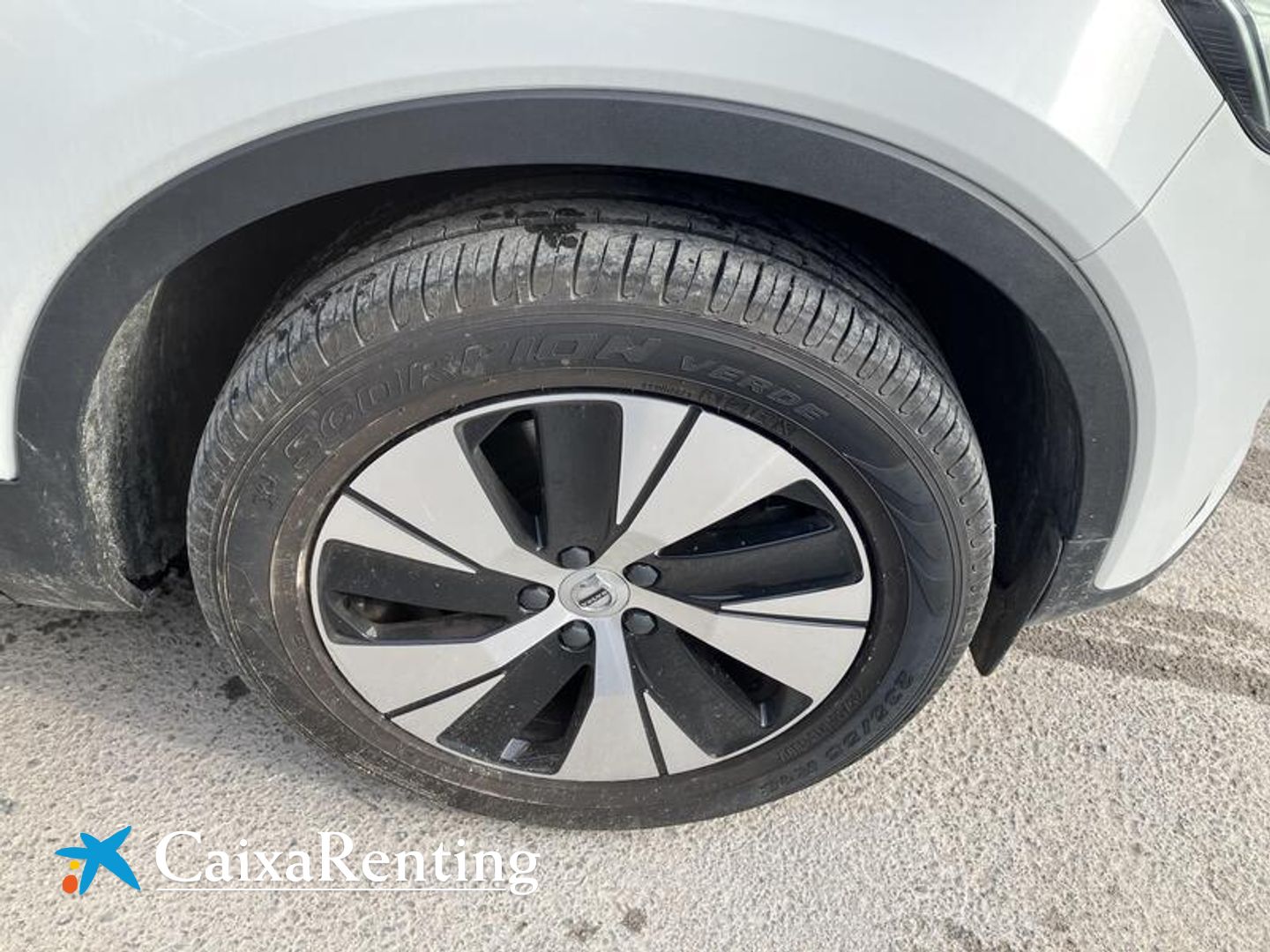 Volvo XC40 T4 PHEV Recharge Core Auto 155 kW (211 CV)