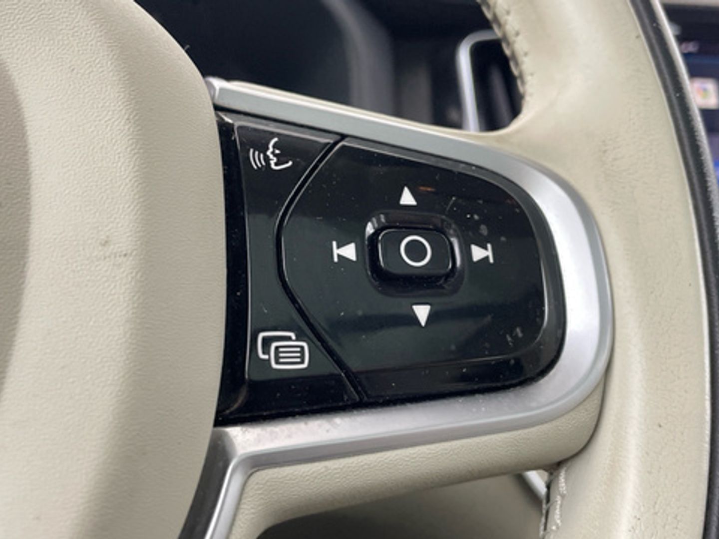 Volvo XC60 T6 Recharge Inscription AWD Auto 257 kW (350 CV)