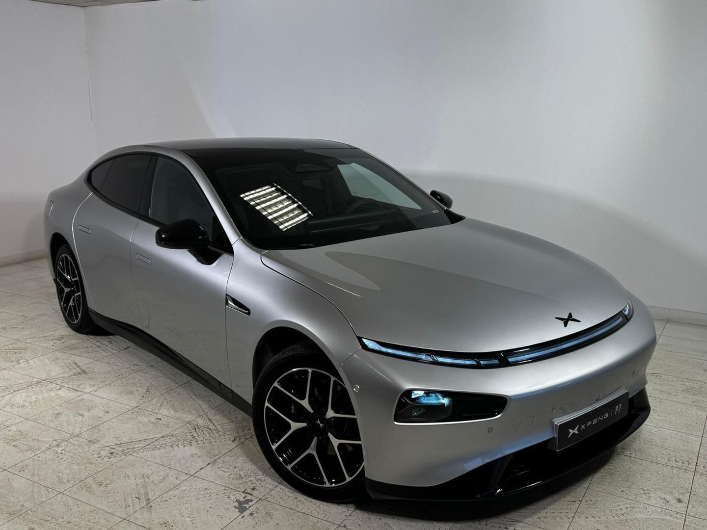 Xpeng P7 Performance AWD 348 kW (473 CV)