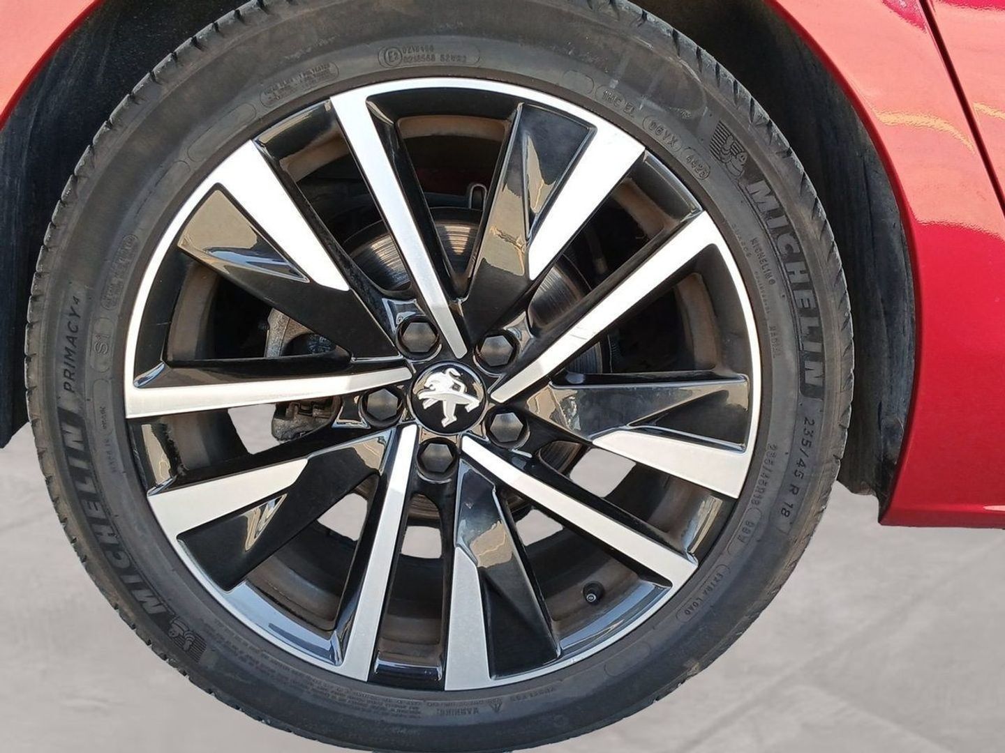 Peugeot 508 BlueHDi 130 S&S GT EAT8 96 kW (130 CV)