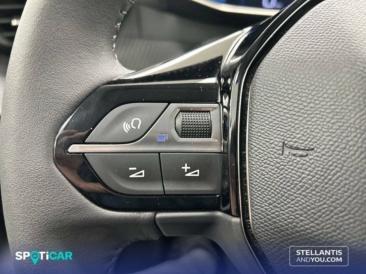 Peugeot 208 BlueHDi 100 Allure 73 kW (100 CV)
