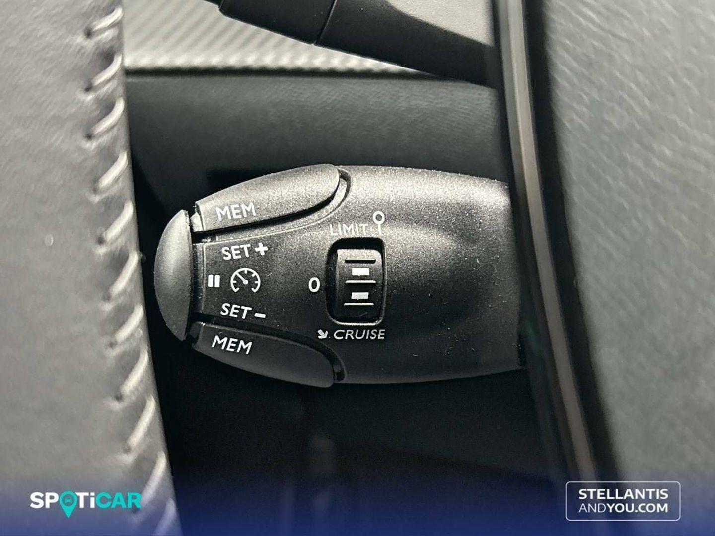 Peugeot 208 BlueHDi 100 Allure 73 kW (100 CV)