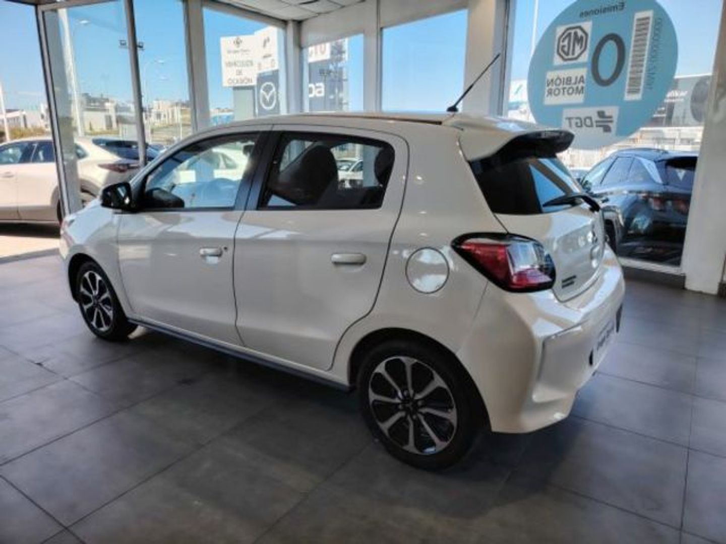 Mitsubishi Space Star 120 MPI Kaiteki CVT 52 kW (71 CV)