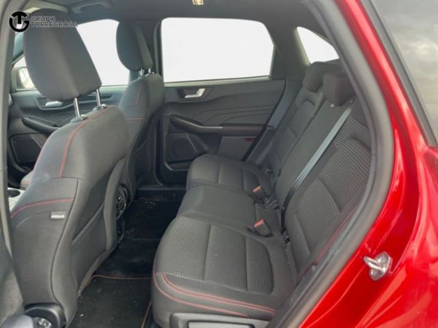 Ford Kuga 2.5 Duratec FHEV ST-Line Auto 140 kW (190 CV)