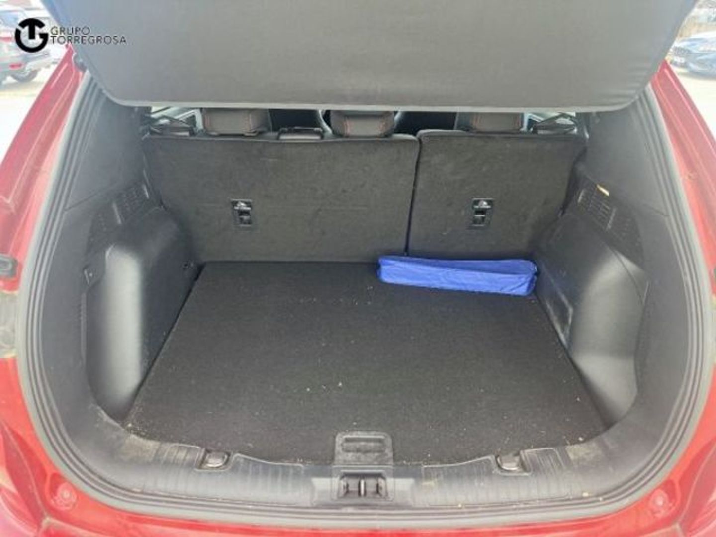 Ford Kuga 2.5 Duratec FHEV ST-Line Auto 140 kW (190 CV)