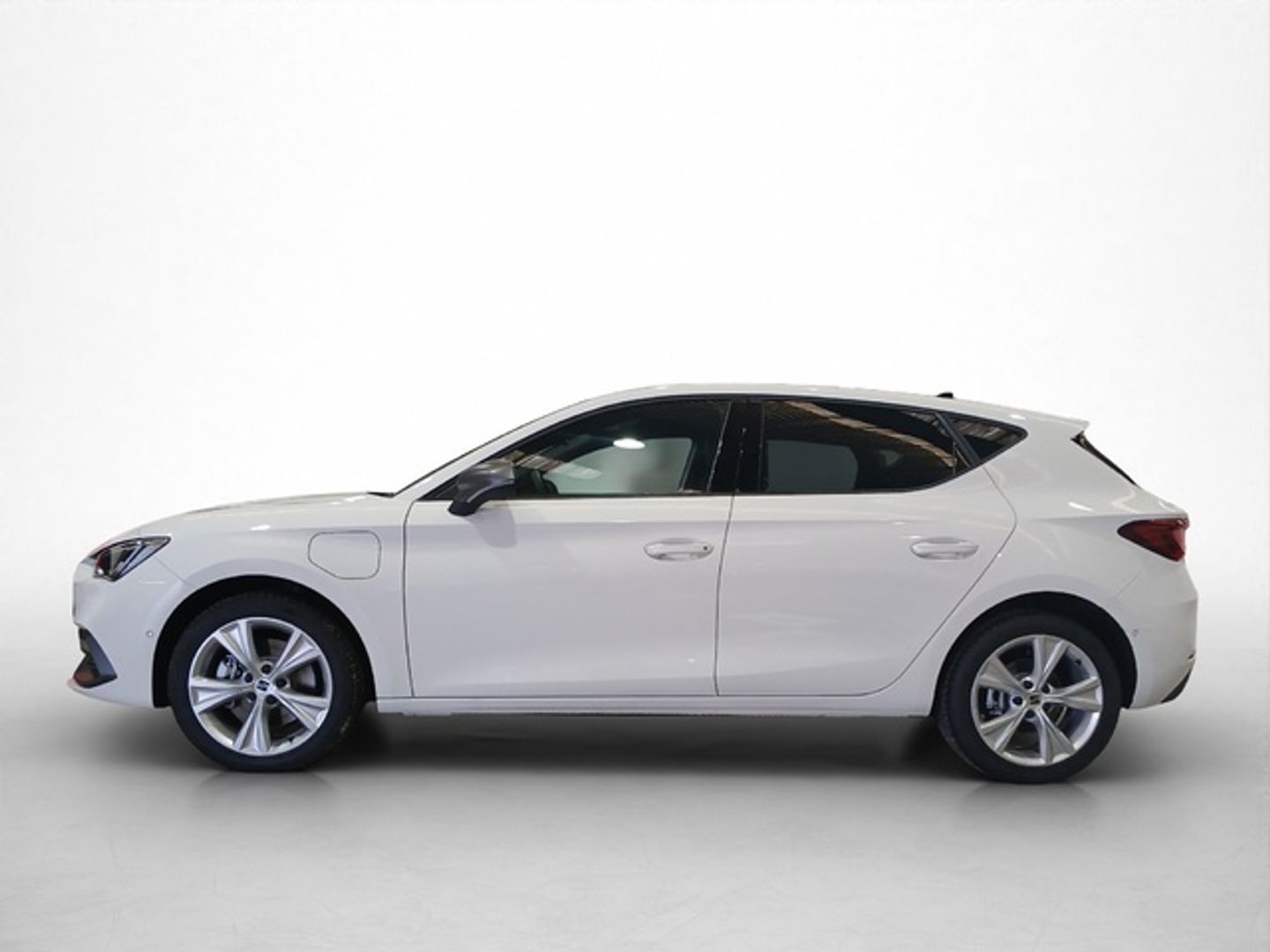 SEAT León 1.5 TSI e-Hybrid S&S FR XXL DSG 150 kW (204 CV)