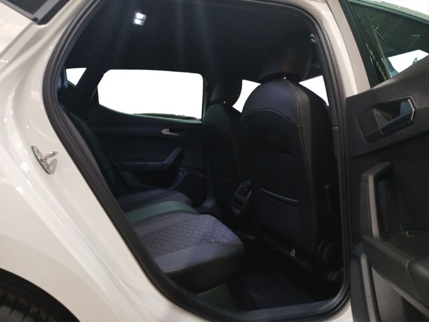 SEAT León 1.5 TSI e-Hybrid S&S FR XXL DSG 150 kW (204 CV)