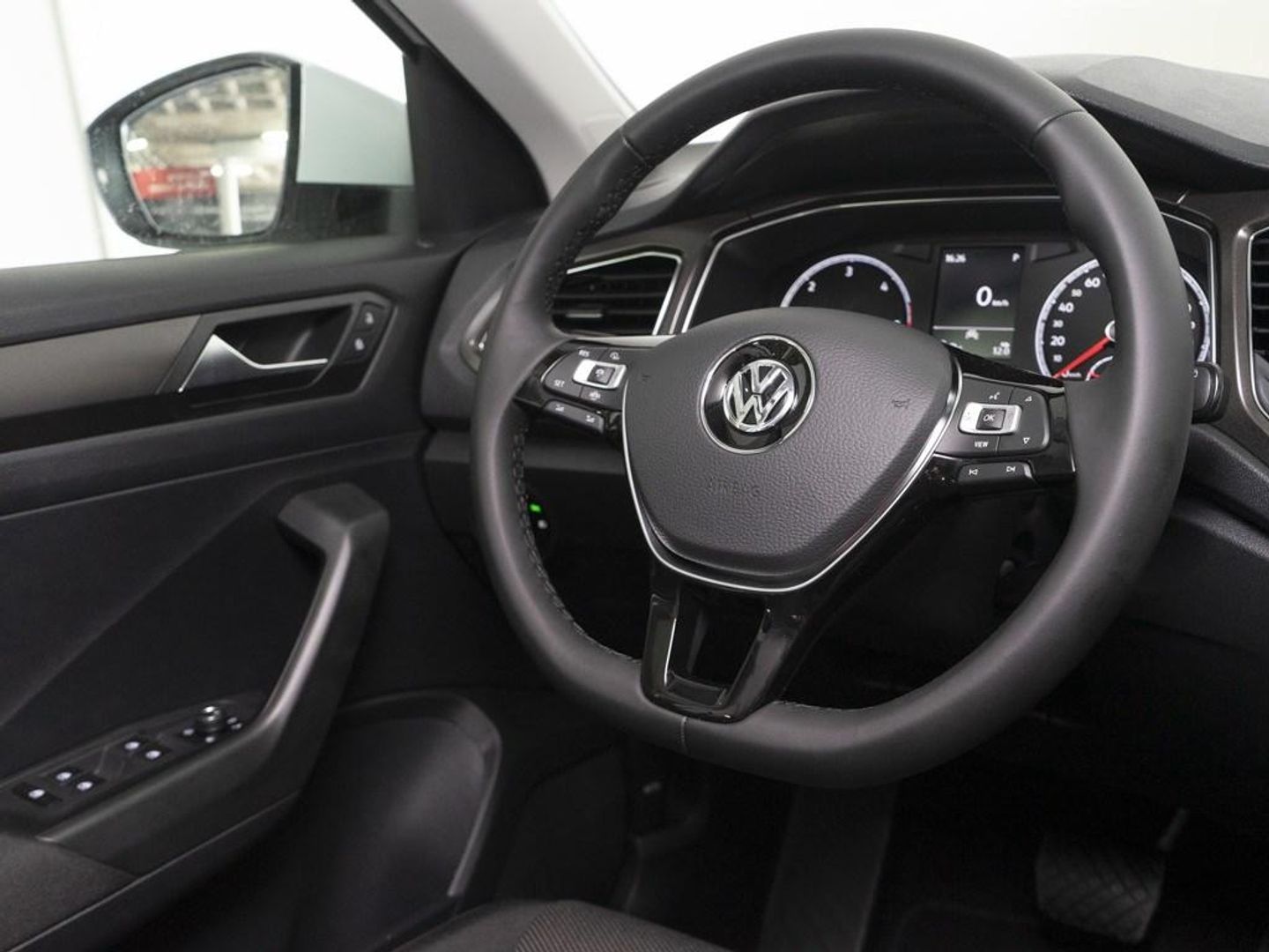 Volkswagen T-Roc Advance R-Line 1.5 TSI 110 kW (150 CV) DSG