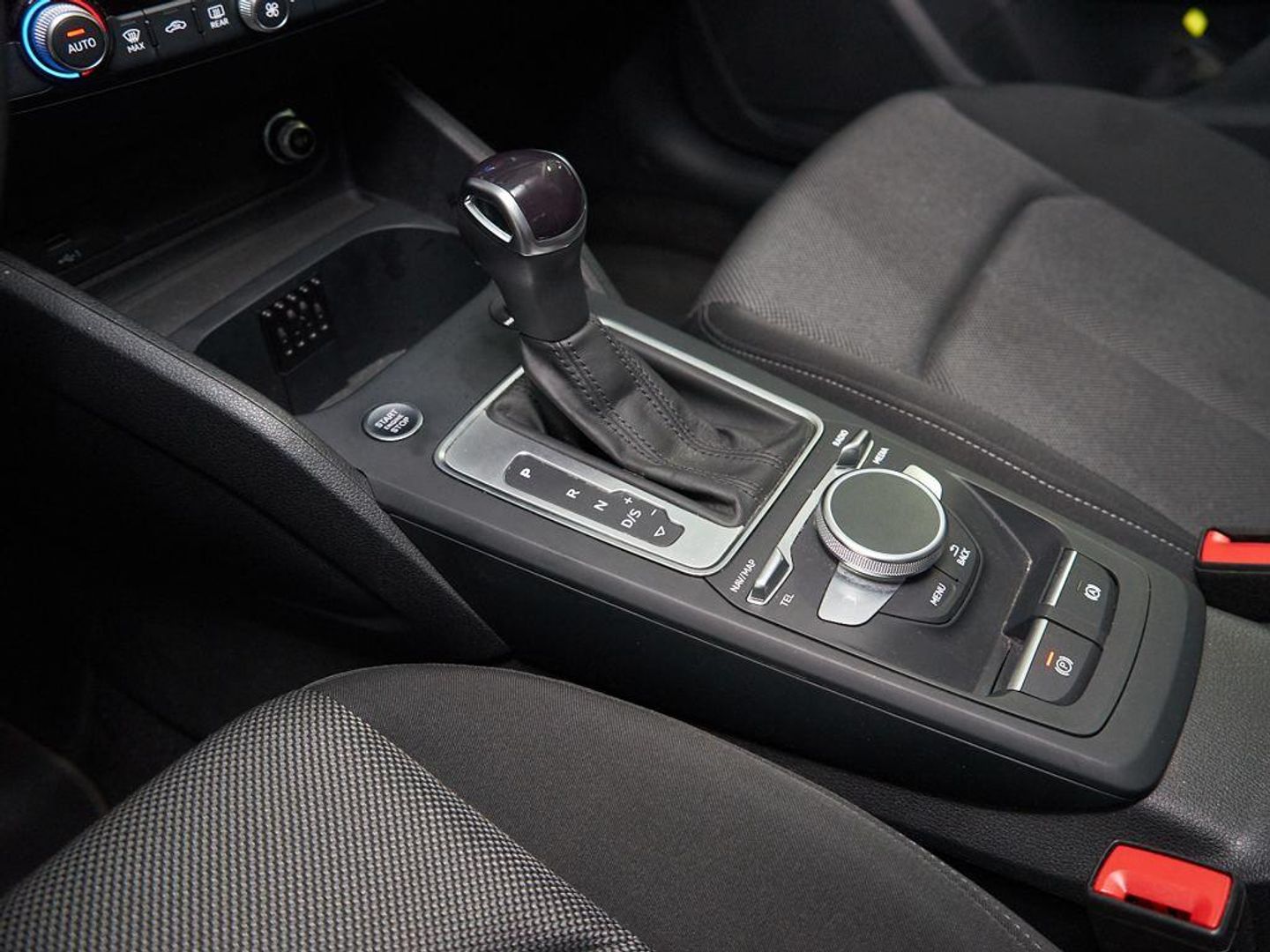 Audi Q2 S line 35 TFSI 110 kW (150 CV) S tronic