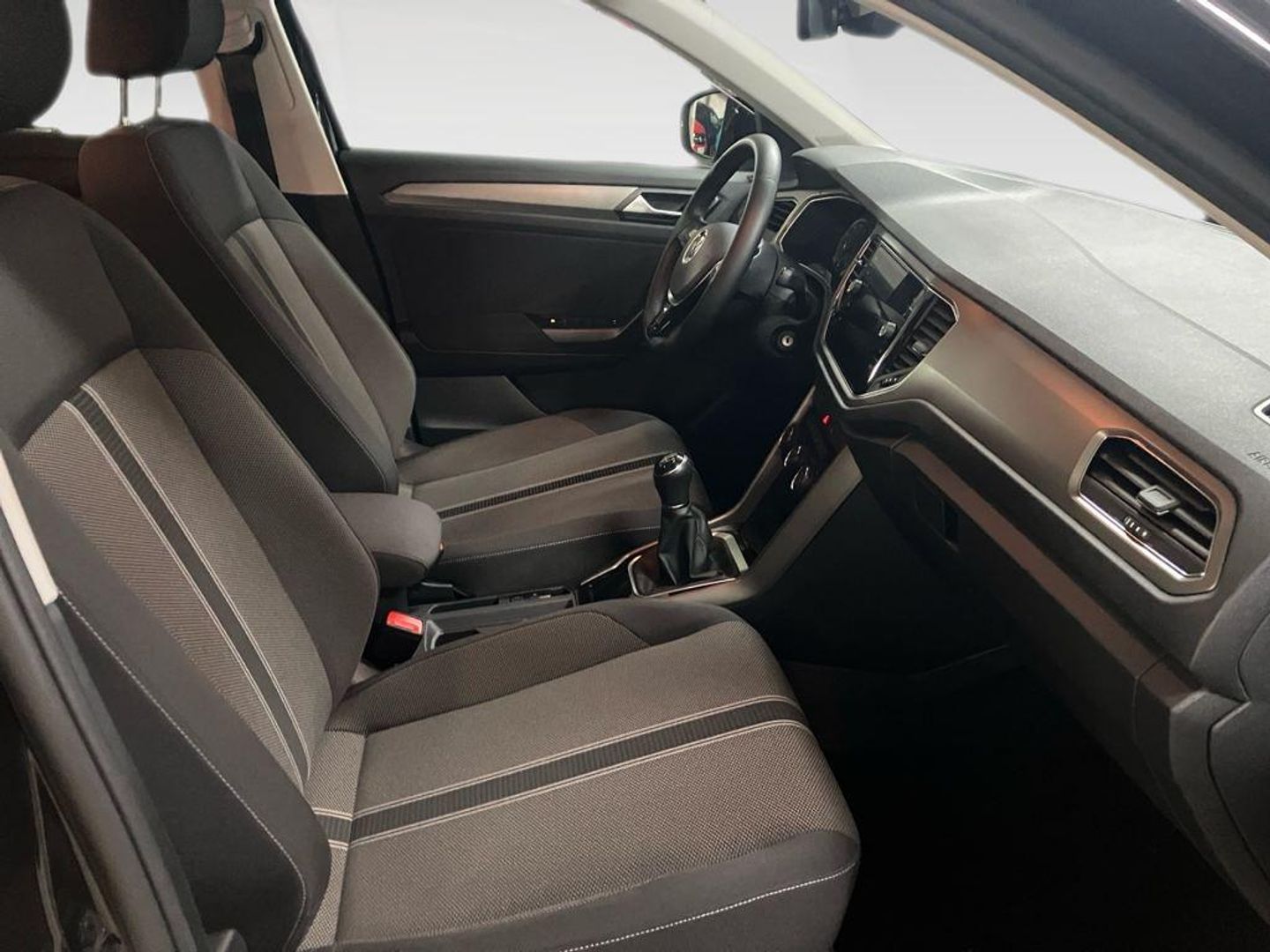Volkswagen T-Roc Advance R-Line 1.0 TSI 81 kW (110 CV)