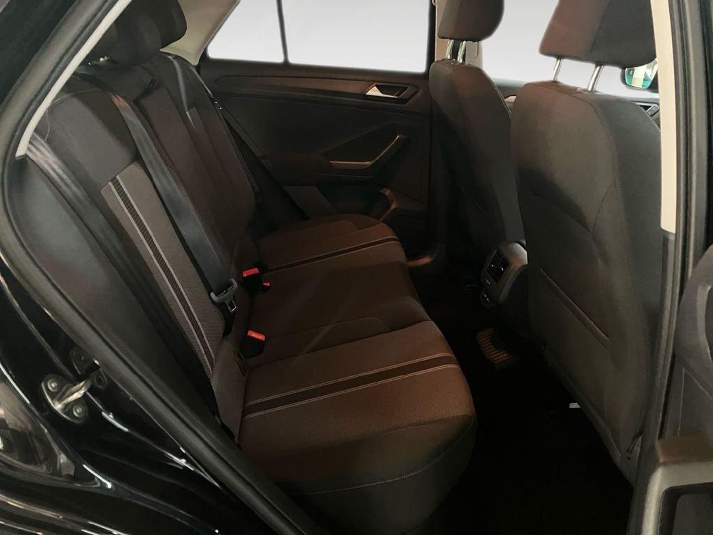 Volkswagen T-Roc Advance R-Line 1.0 TSI 81 kW (110 CV)