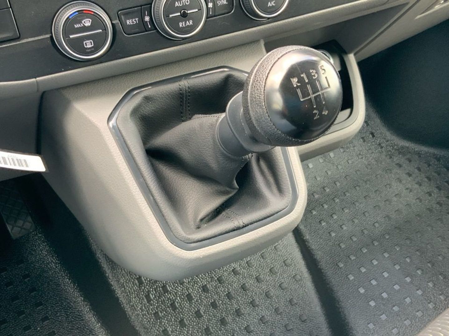 Volkswagen Caravelle Origin Batalla Corta 2.0 TDI BMT 81 kW (110 CV)