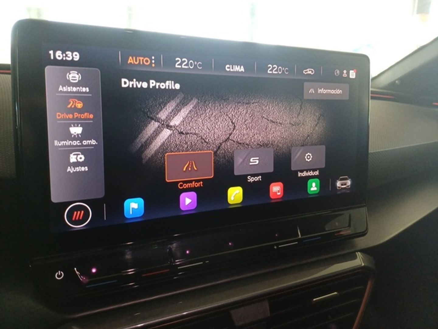 CUPRA Leon Sportstourer 1.5 eTSI DSG 110 kW (150 CV)