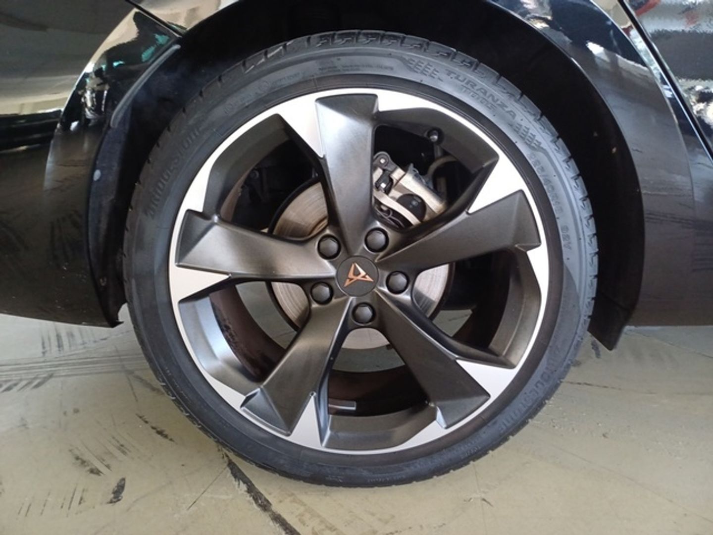CUPRA Leon Sportstourer 1.5 eTSI DSG 110 kW (150 CV)