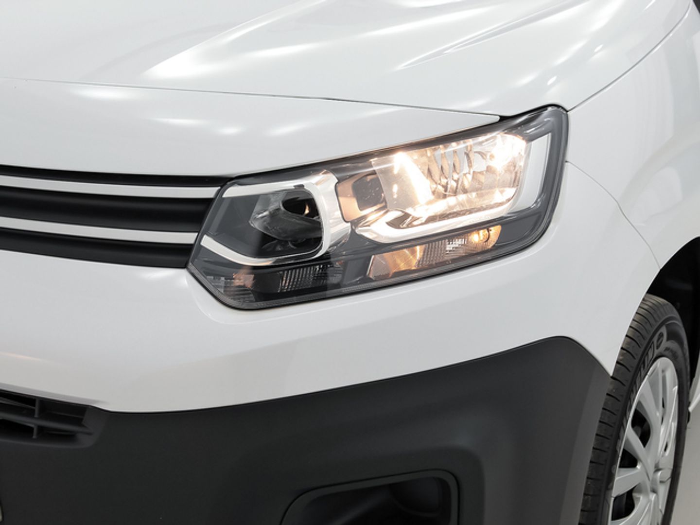 Citroen Berlingo BlueHDi 100 S&S Talla M Live Pack Business 75 kW (102 CV)