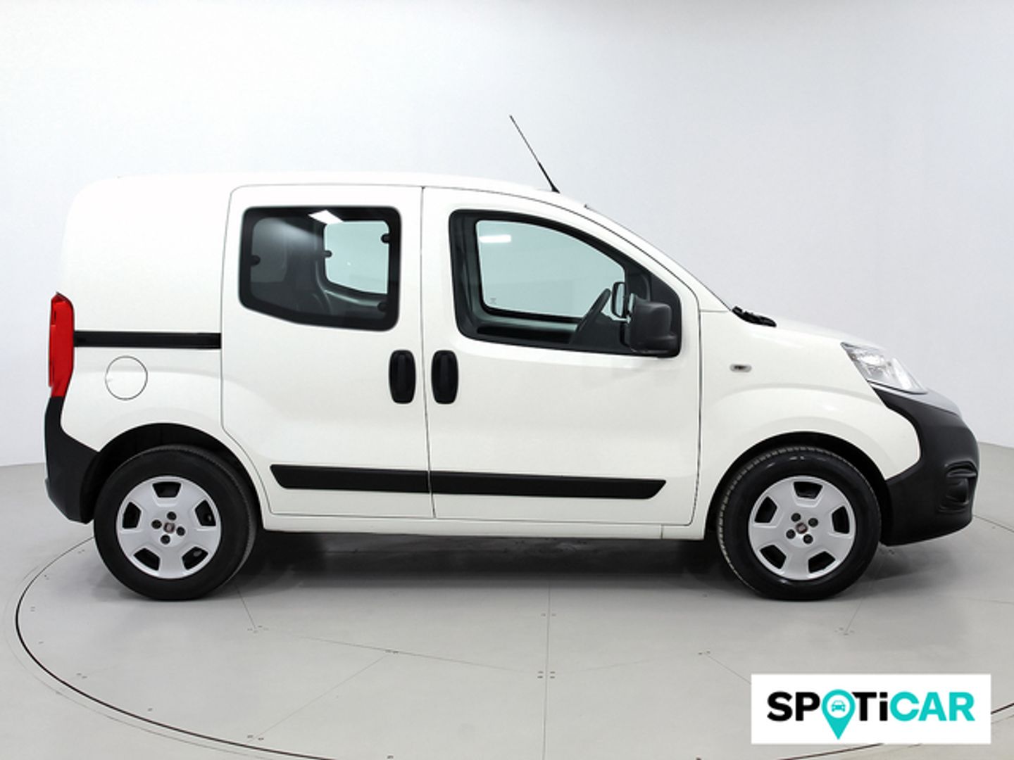 Fiat Fiorino Combi 1.3 Multijet SX N1 70 kW (95 CV)