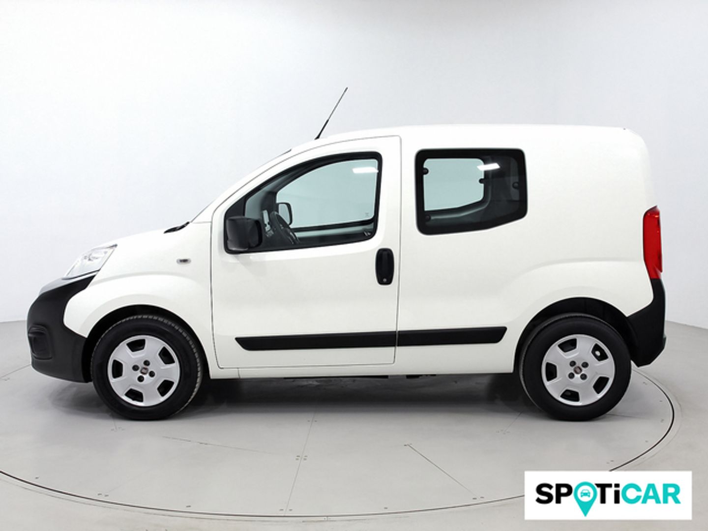 Fiat Fiorino Combi 1.3 Multijet SX N1 70 kW (95 CV)