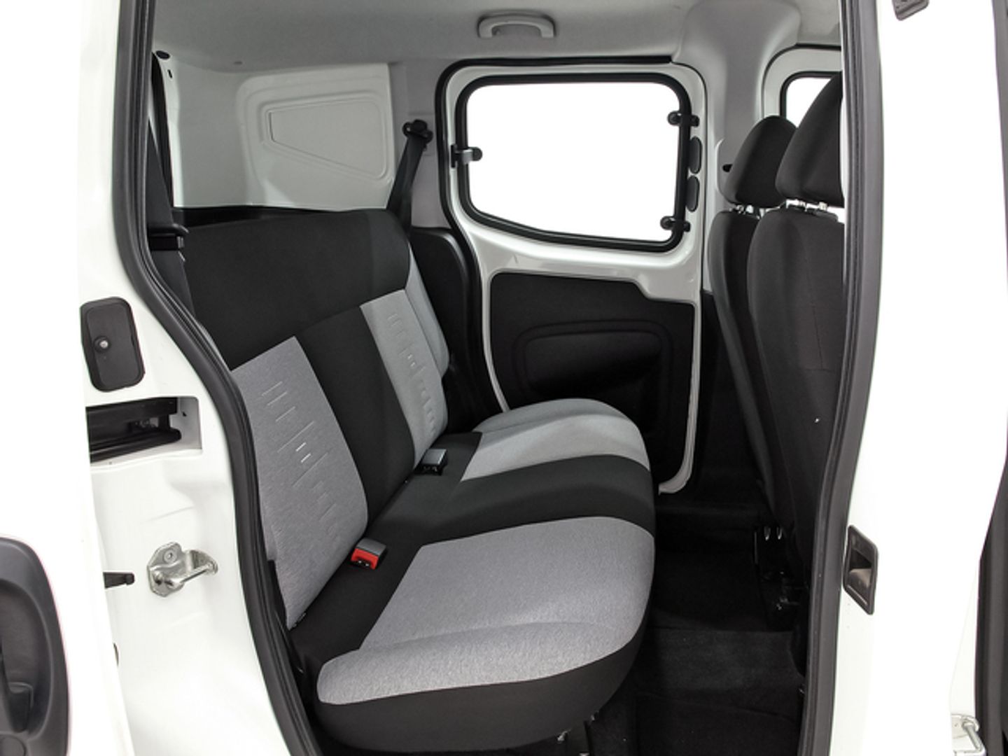 Fiat Fiorino Combi 1.3 Multijet SX N1 70 kW (95 CV)