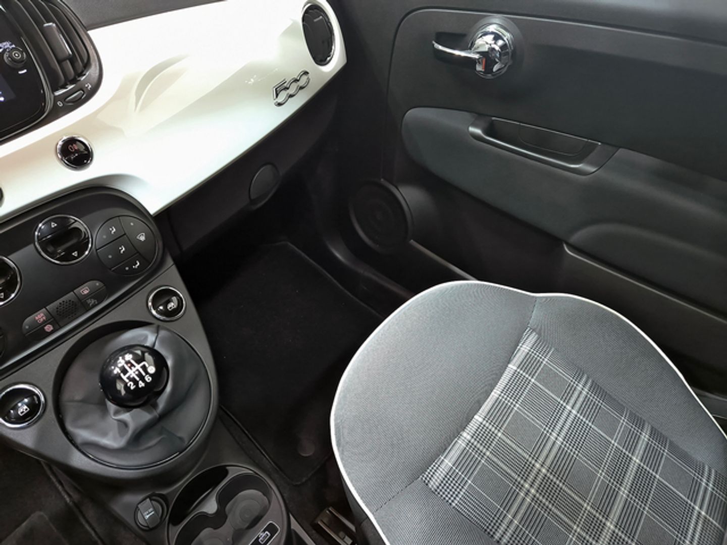 Fiat 500 1.0 6v GSE Lounge 51 kW (70 CV)