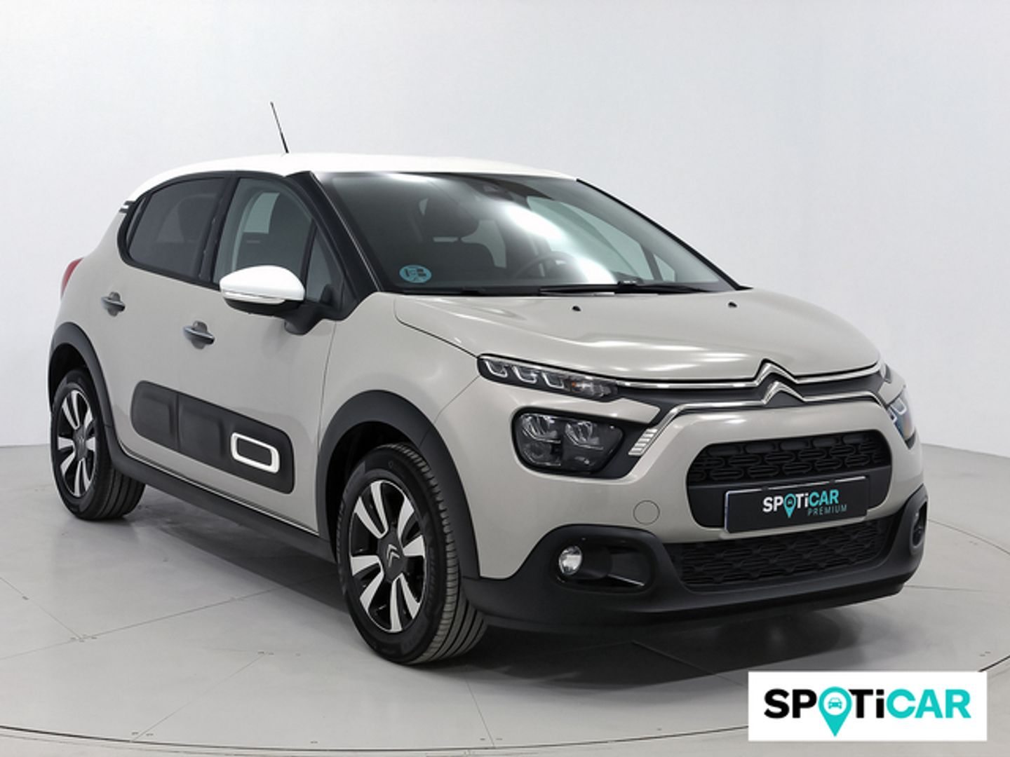 Citroen C3 PureTech 82 Shine 61 kW (83 CV) Beige Compact