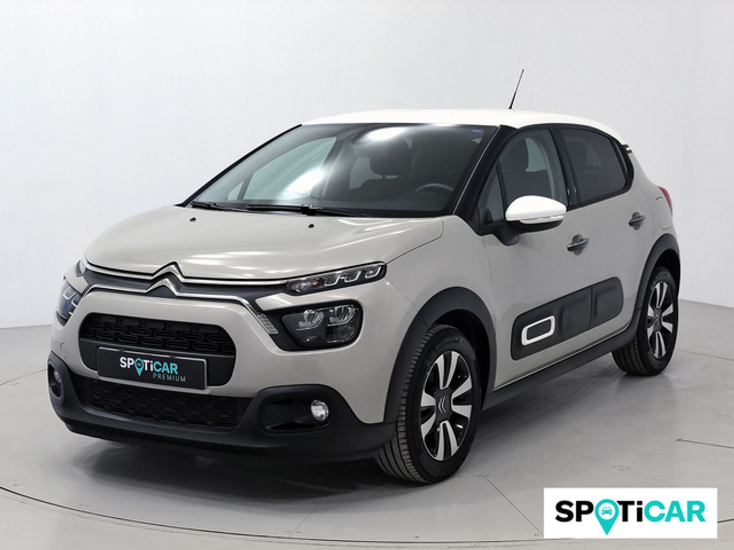 Citroen C3 PureTech 82 Shine 61 kW (83 CV)