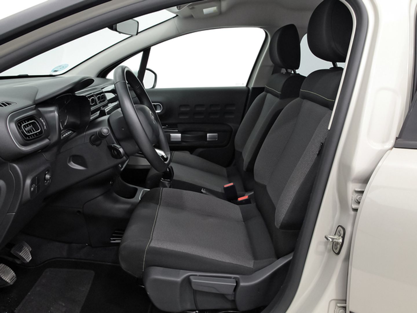 Citroen C3 PureTech 82 Shine 61 kW (83 CV)