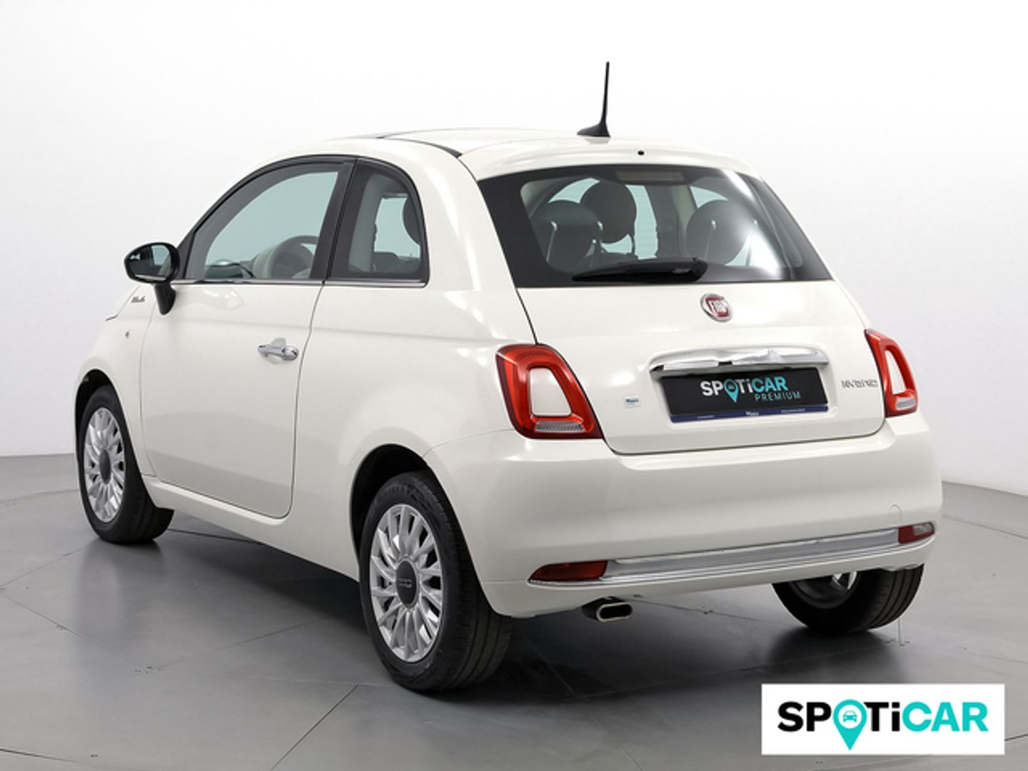 Fiat 500 1.0 Hybrid Dolcevita 51 kW (70 CV)