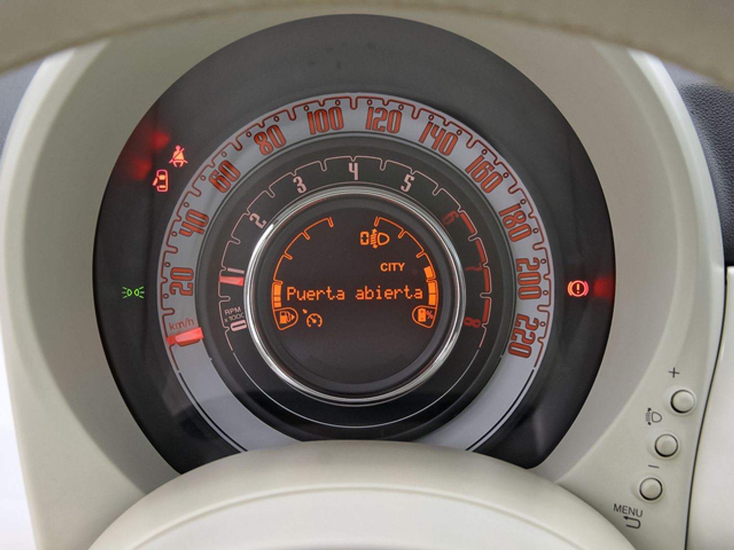 Fiat 500 1.0 Hybrid Dolcevita 51 kW (70 CV)