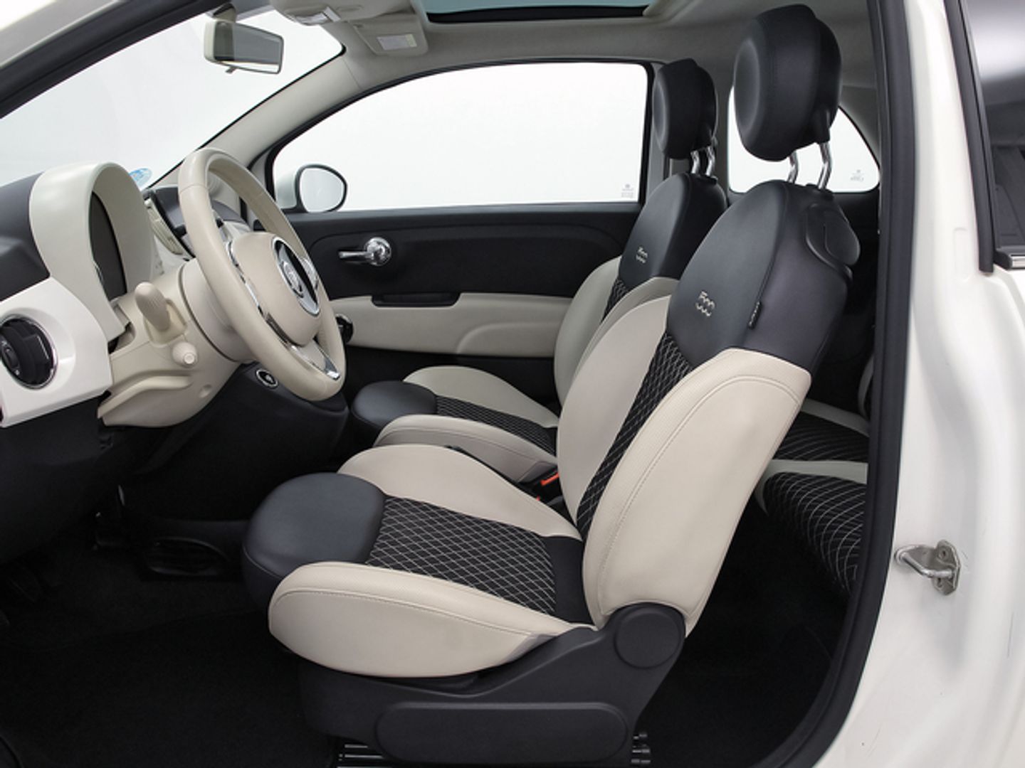 Fiat 500 1.0 Hybrid Dolcevita 51 kW (70 CV)