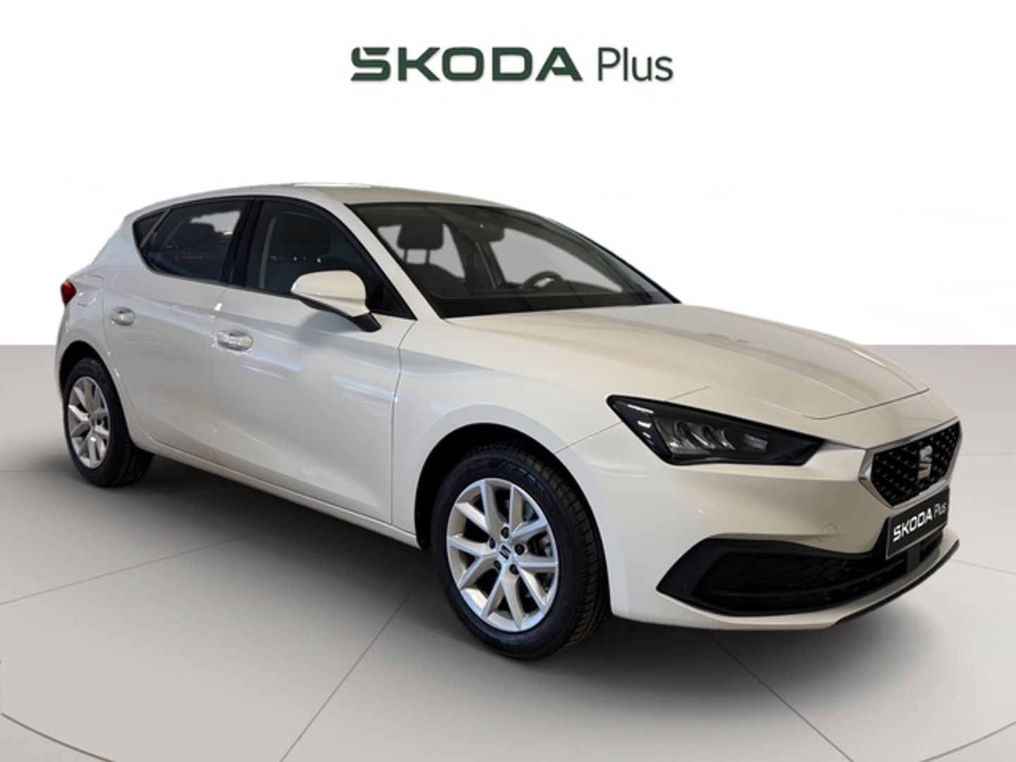 SEAT León 1.0 TSI S&S Style XS 81 kW (110 CV) Blanco Sedan