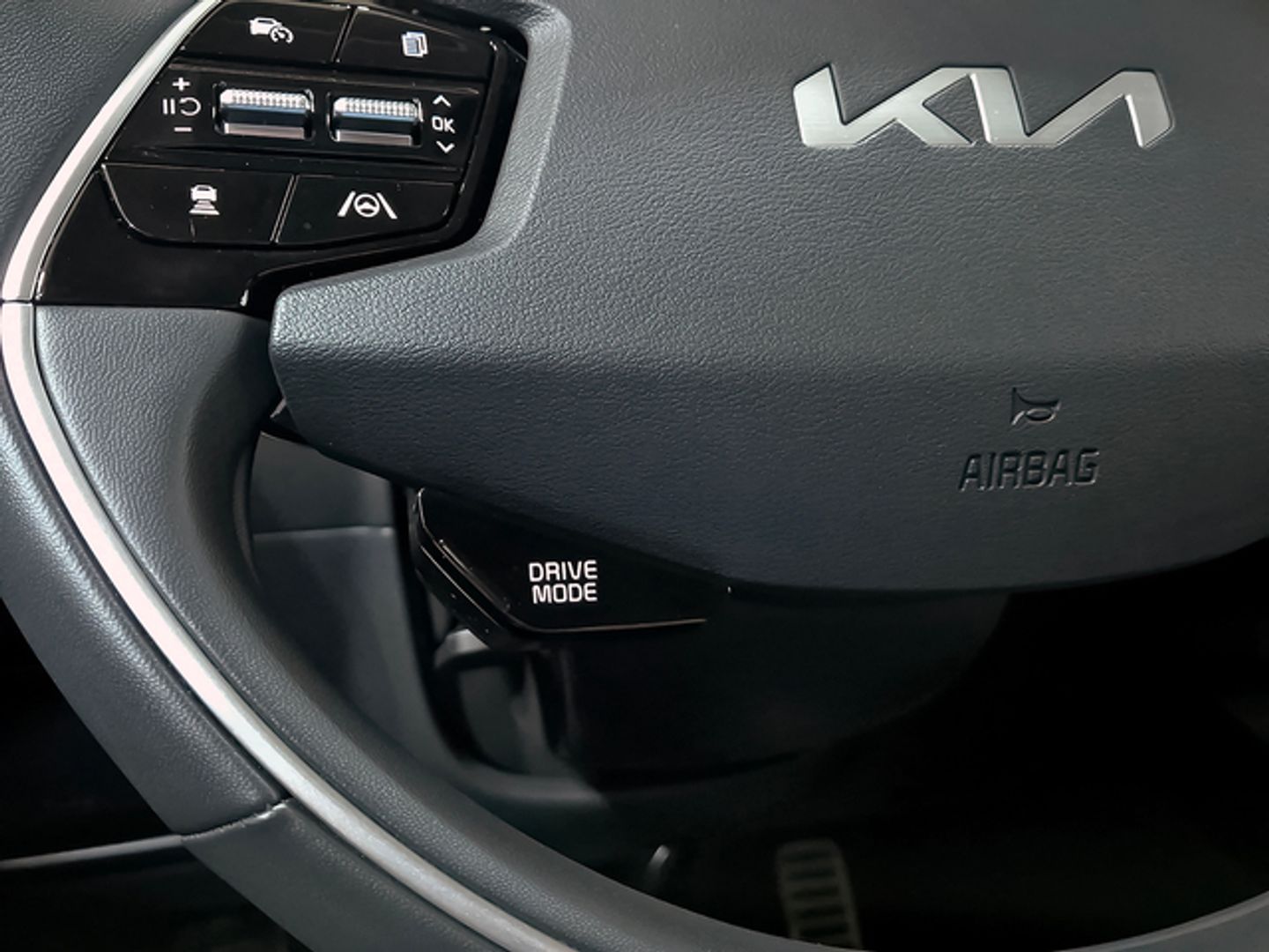 Kia Niro 1.6 GDi HEV Emotion 104 kW (141 CV)