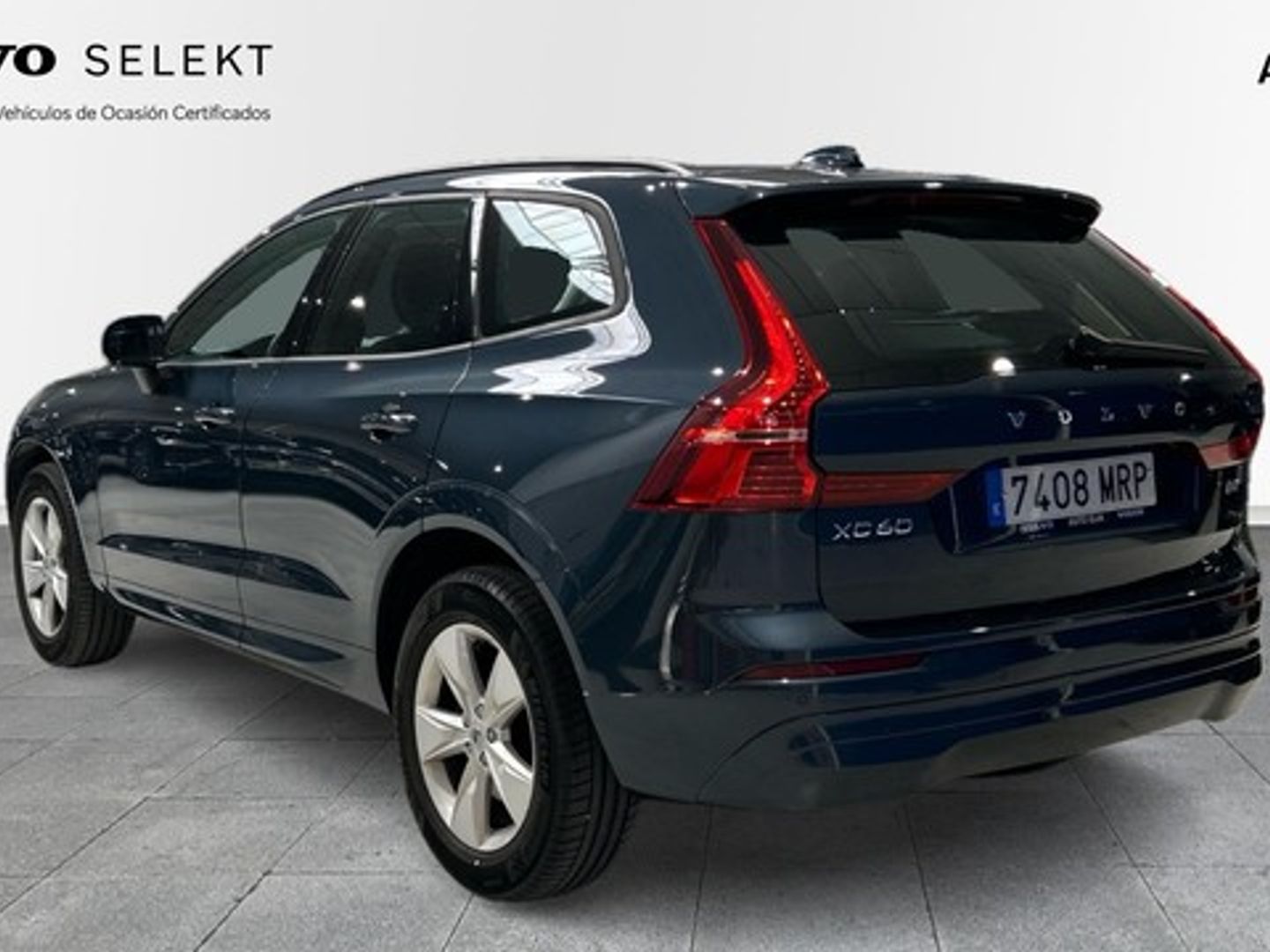 Volvo XC60 B4 G Essential Auto 145 kW (197 CV)