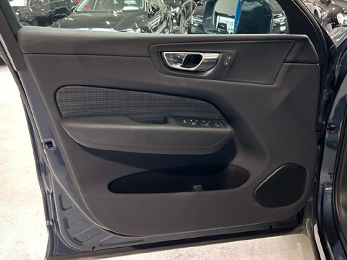 Volvo XC60 B4 G Essential Auto 145 kW (197 CV)
