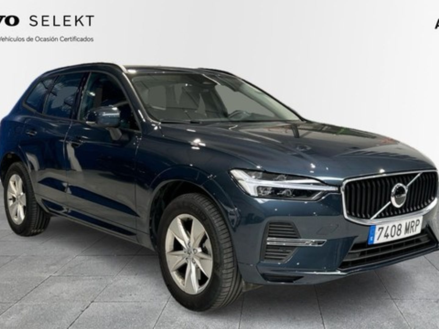 Volvo XC60 B4 G Essential Auto 145 kW (197 CV)