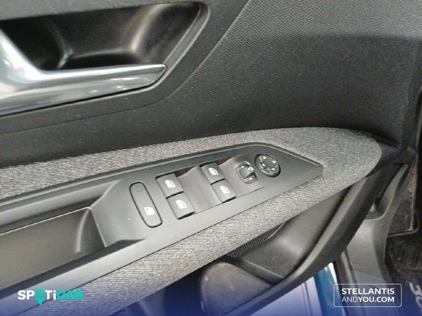 Peugeot 3008 PureTech 130 S&S Active Pack 96 kW (130 CV)