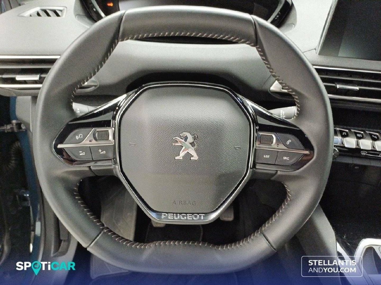 Peugeot 3008 PureTech 130 S&S Active Pack 96 kW (130 CV)