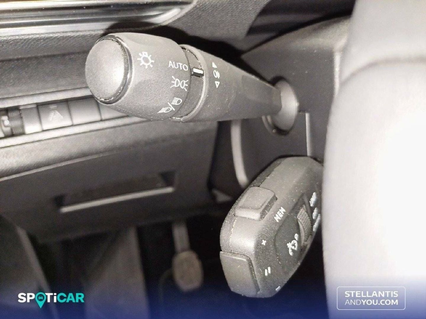 Peugeot 3008 PureTech 130 S&S Active Pack 96 kW (130 CV)