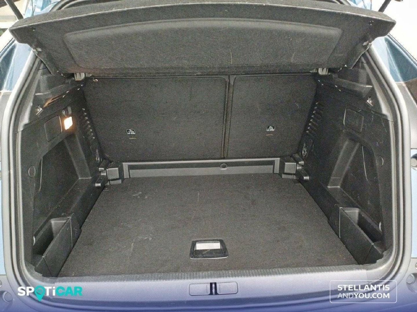 Peugeot 3008 PureTech 130 S&S Active Pack 96 kW (130 CV)