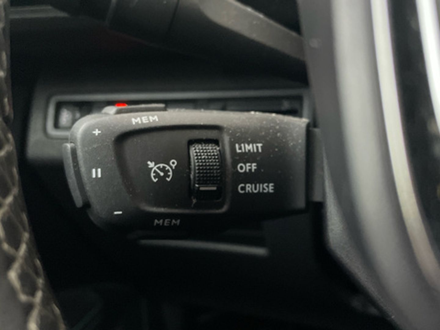 Peugeot 3008 BlueHDI 130 S&S Allure 96 kW (130 CV)