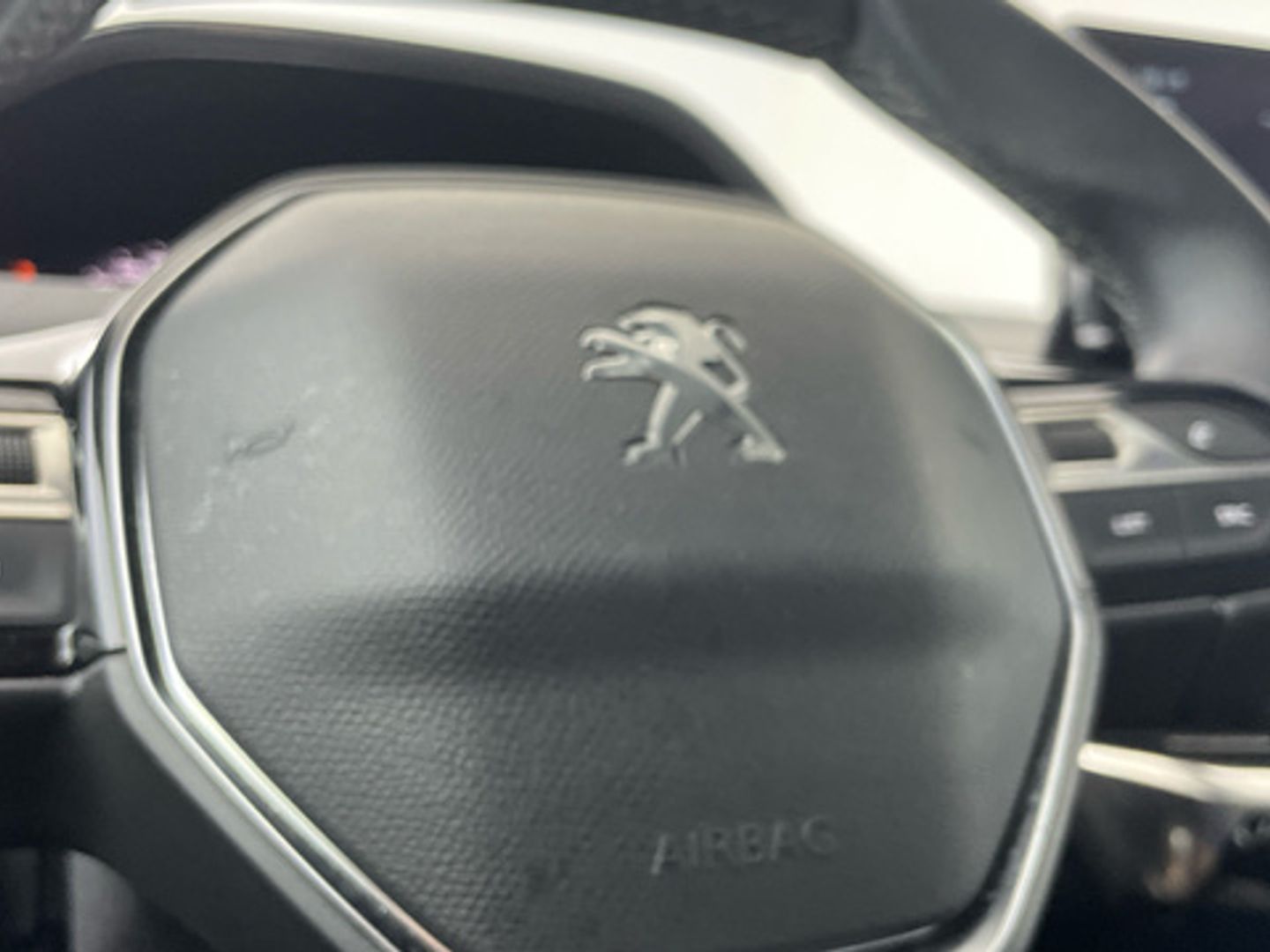 Peugeot 3008 BlueHDI 130 S&S Allure 96 kW (130 CV)
