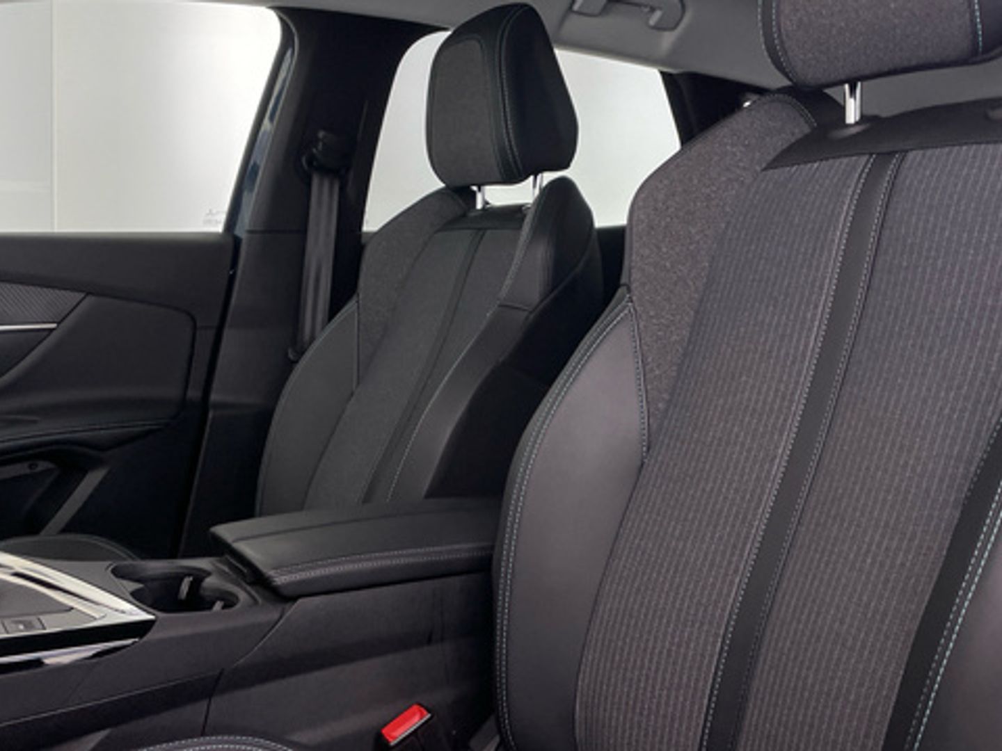 Peugeot 3008 BlueHDI 130 S&S Allure 96 kW (130 CV)