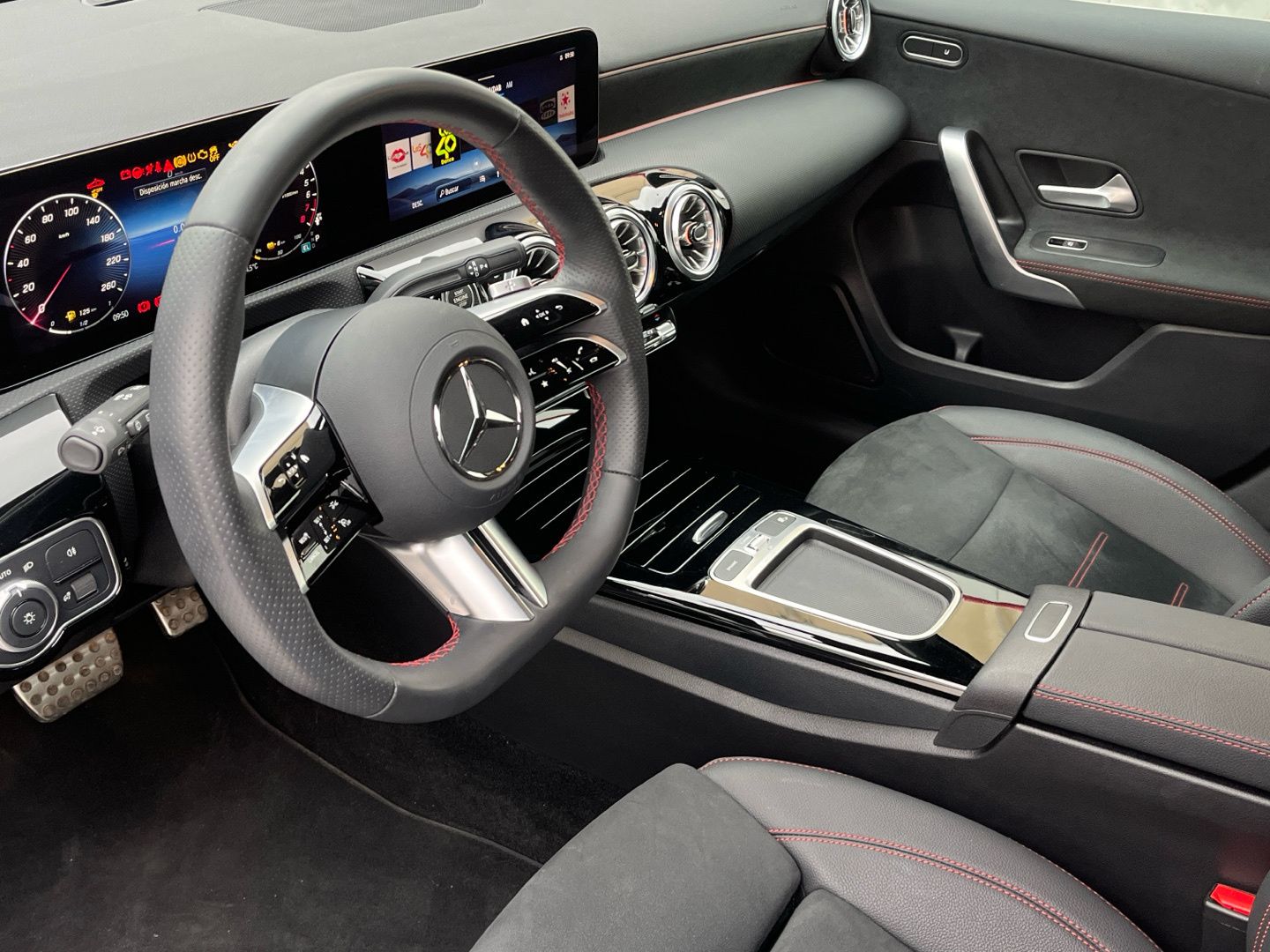 Mercedes-Benz Clase A Compacto A 250 e EQ 160 kW (218 CV)