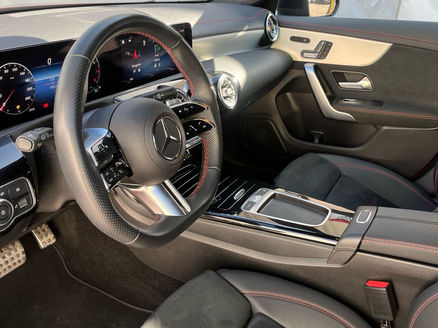 Mercedes-Benz CLA Shooting Brake 200 120 kW (163 CV)