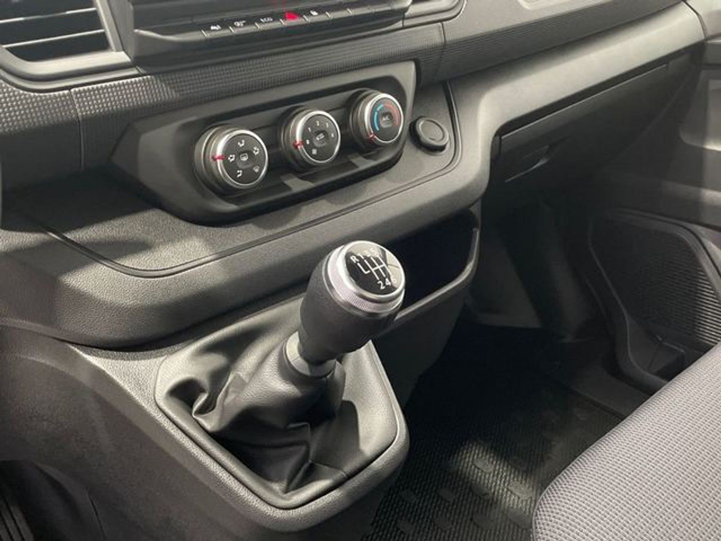 Renault Trafic Furgon L1H1 Blue dCi 96 Kw (130 CV)